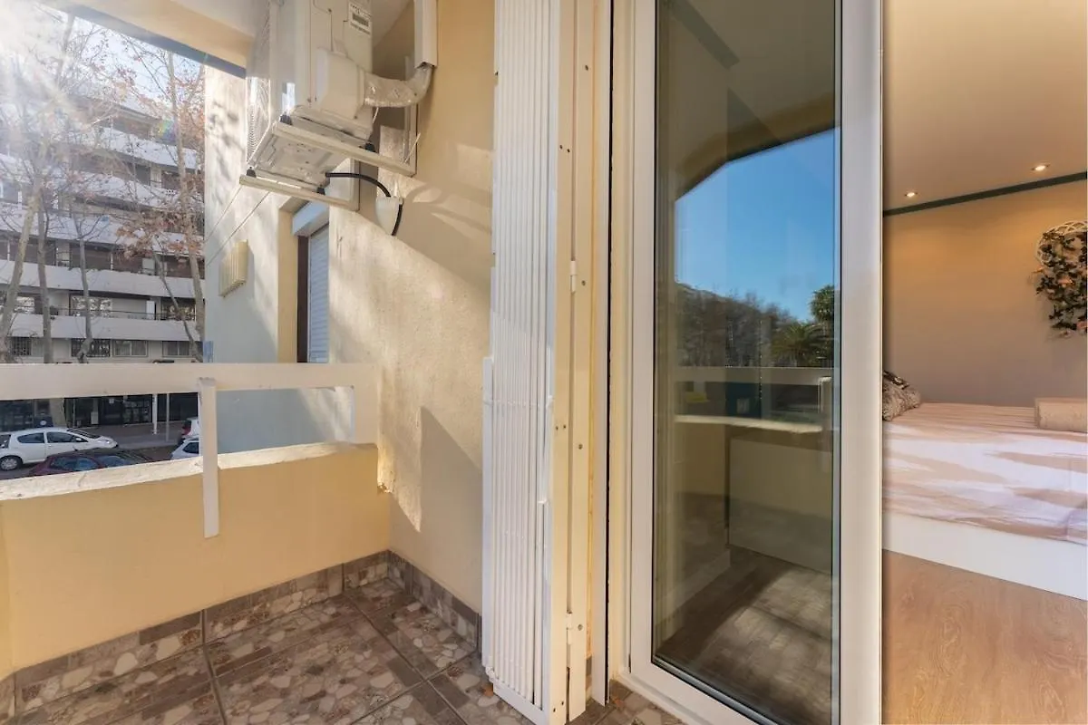 Salou-Alboran-Central-Pool-2Bed-Portaventura-Aa-Wifi18 דירה
