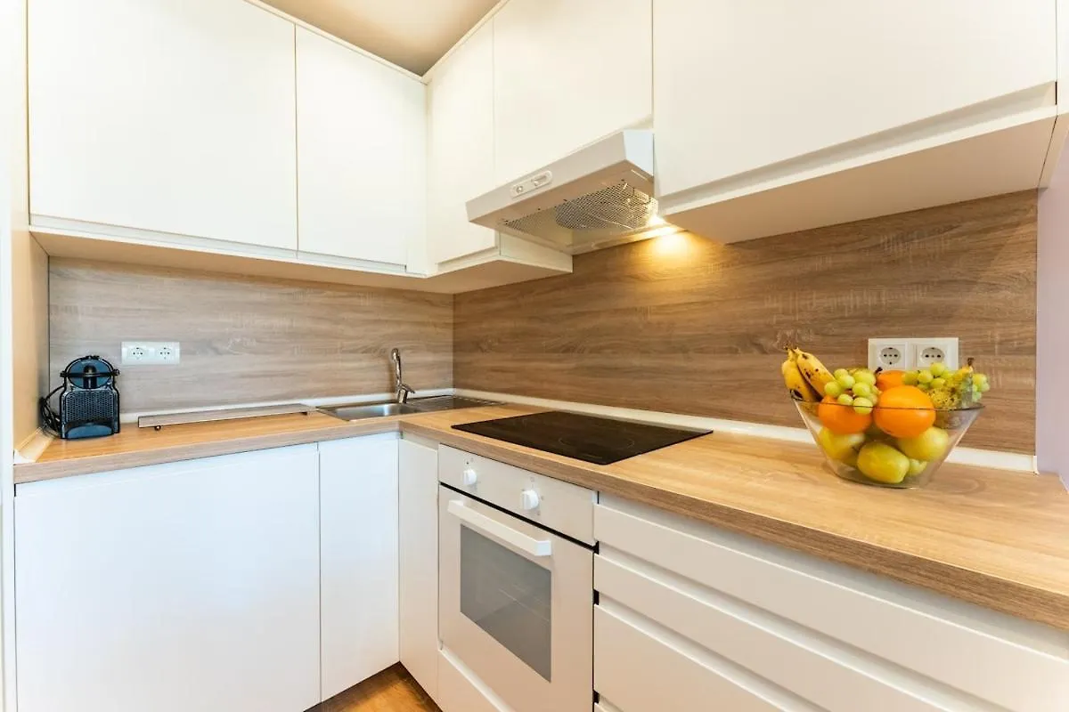 Salou-Alboran-Central-Pool-2Bed-Portaventura-Aa-Wifi18